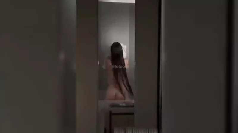Letícia Vargas Tiktok Teen Bares All In Bedroom Solo Tease Fest Video Leaks