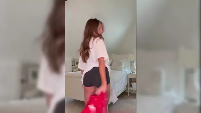 Piper Rockelle Tease Stripping Down In Steamy Black Lingerie Leaked Video