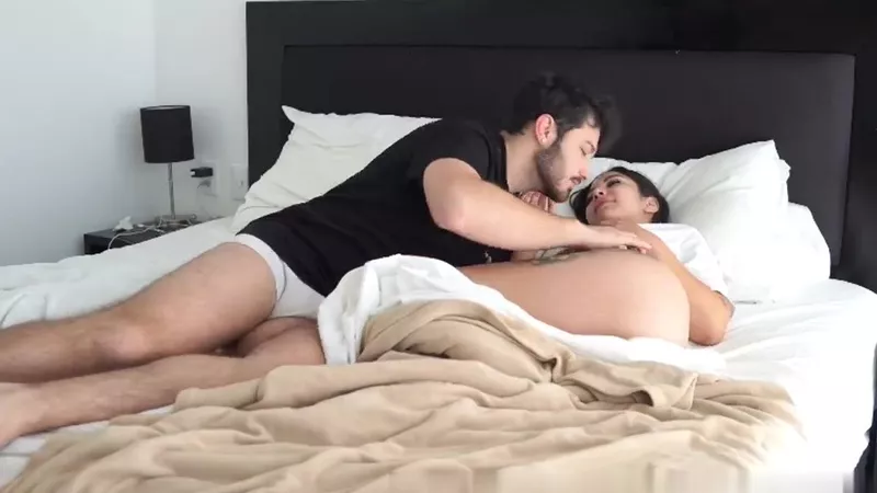 Itsxlilix Morning Fuck Fest & Huge Cumshot Explosion in Leaked Sextape Video