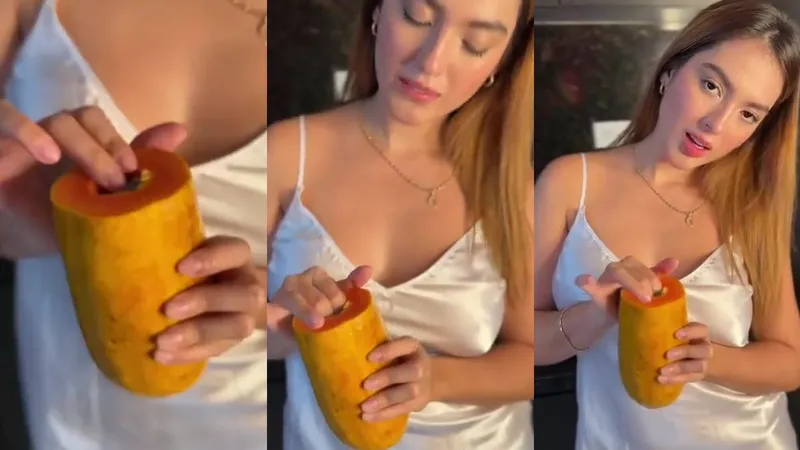 prefieres que sean tus dedos los que esten en mi vagina? -Do you prefer your fingers to be in my pussy?
