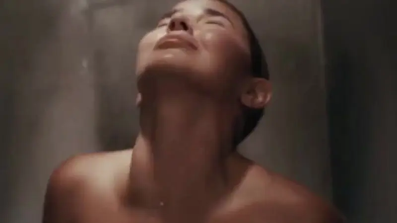 Agatha Vega and Veronica Leal tease their wet pussies in this wild disobedient solo play video