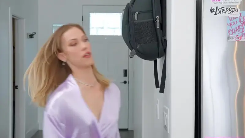 Diana Grace Gets A Steamy Mother’s Day Lesson From Mom