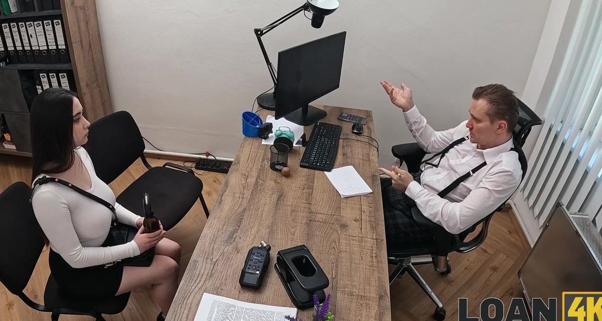 Loan Performs A Sexy Striptease As A Makeup Artist