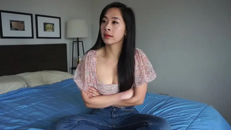 Kaedia Lang Paid Her Husband’s Loan By Sex leaked video