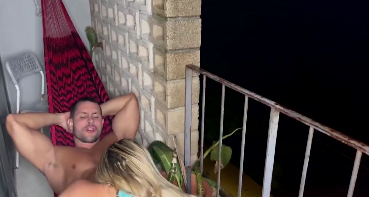 Vanessa Bohorquez Rides Duncan Saint In Steamy Evening Session