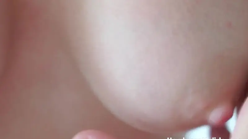 Candice Demellux And Una Fairy Give Sensual Hand And Foot Pleasure