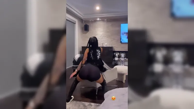 Gorgeous Bhad Bhabie See-Through Dress Twerking Onlyfans Video Tape Leaked