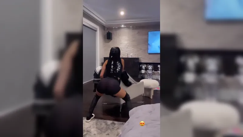 Gorgeous Bhad Bhabie See-Through Dress Twerking Onlyfans Video Tape Leaked