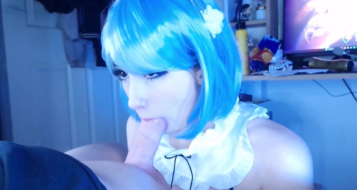 MissMoons Sucks And Rides A Dick In Her Costume Roleplay