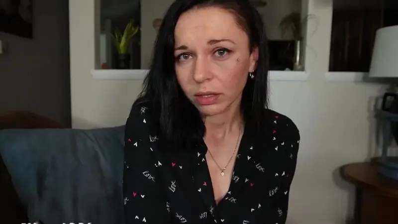 AimeeWavesXXX Seduces Her Stepson In A Forbidden Roleplay