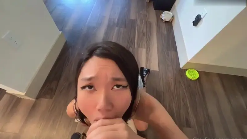 Lucy Mochi Fucks Her Date In A Hotel Room