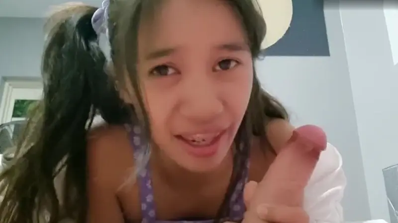 Creamberryfairy Seduces Her Boyfriend’s Sister In Tagalog
