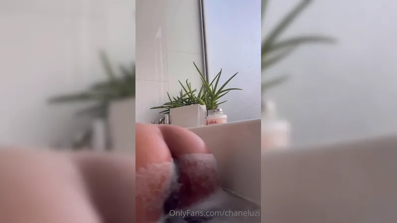 Chanel Uzi Naked Bubble Bath Leaked Video