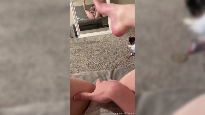Hot STPeach Unshaved Wet Pussy Grinding Fansly Tape Leaked