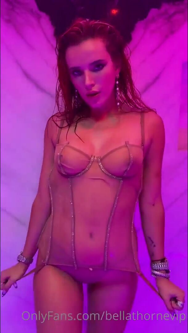 Hot Bella Thorne Lingerie Shower Onlyfans VideoTape Leaked