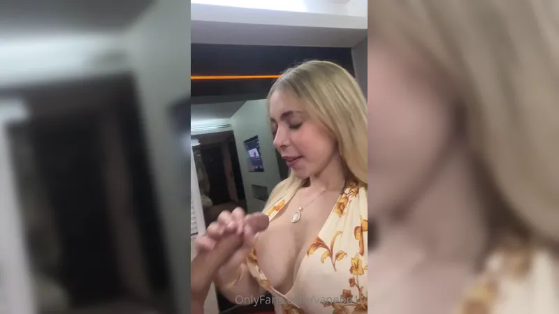 Vanebp19 Sucks Big Black Cock To The Throat Onlyfans Leaked Video