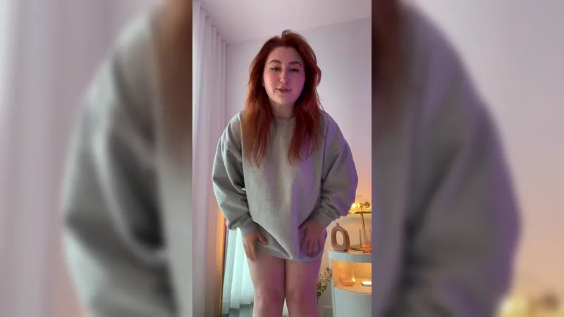 Isla Moon Thick Whore Trying Some New Bikinis Video
