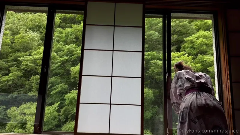 Miranowhere Nude Kimono Dance Near Windoor OnlyFans Video Leaked