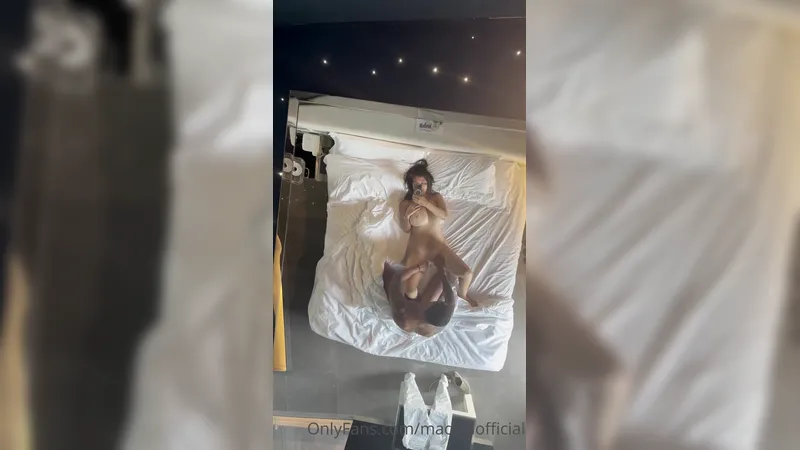 Madygiofficial Thick Babe Gets Fingered And Massaged OnlyFans Video