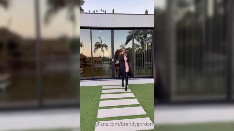 Brandy Gordon Naked Babe With Boucy Tits Hot Dance At Outdoor Onlyfans Video